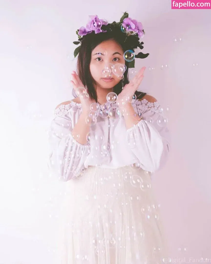 Mistletoad Onlyfans Photo Gallery 