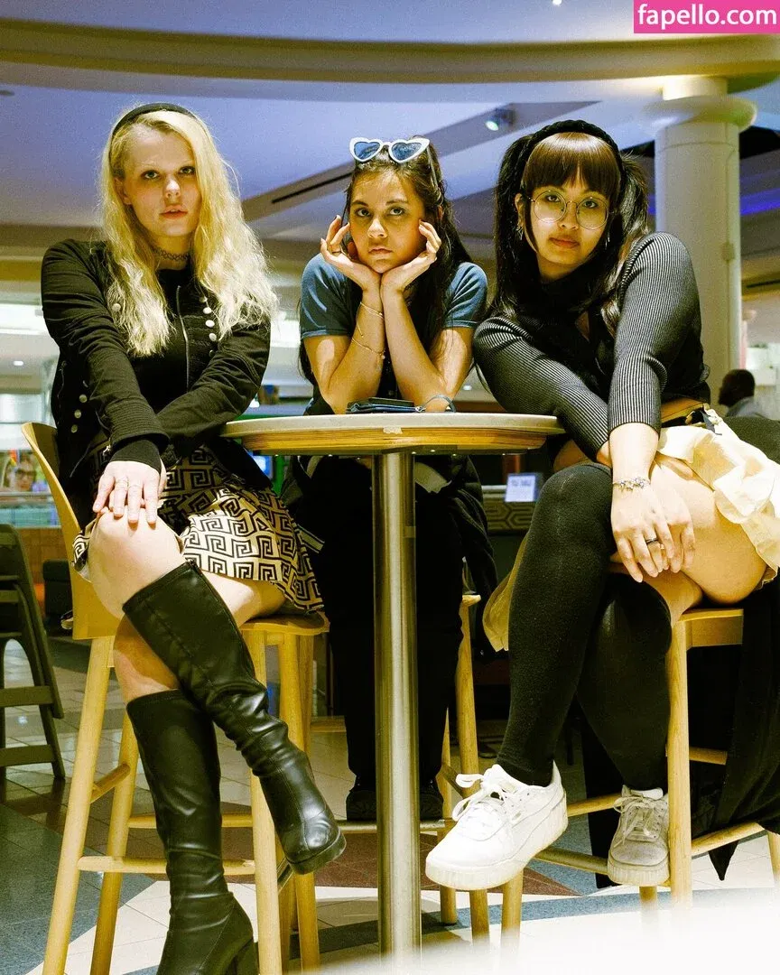 Mistletoad Onlyfans Photo Gallery 