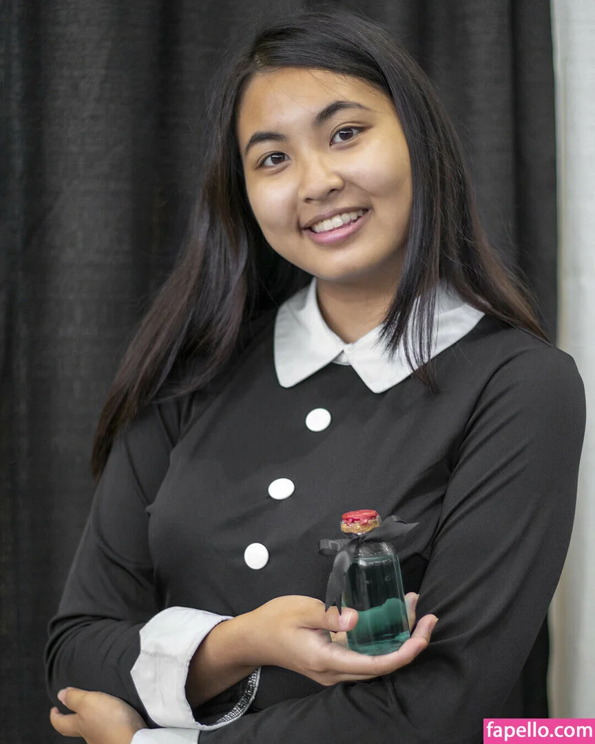 Mistletoad Onlyfans Photo Gallery 