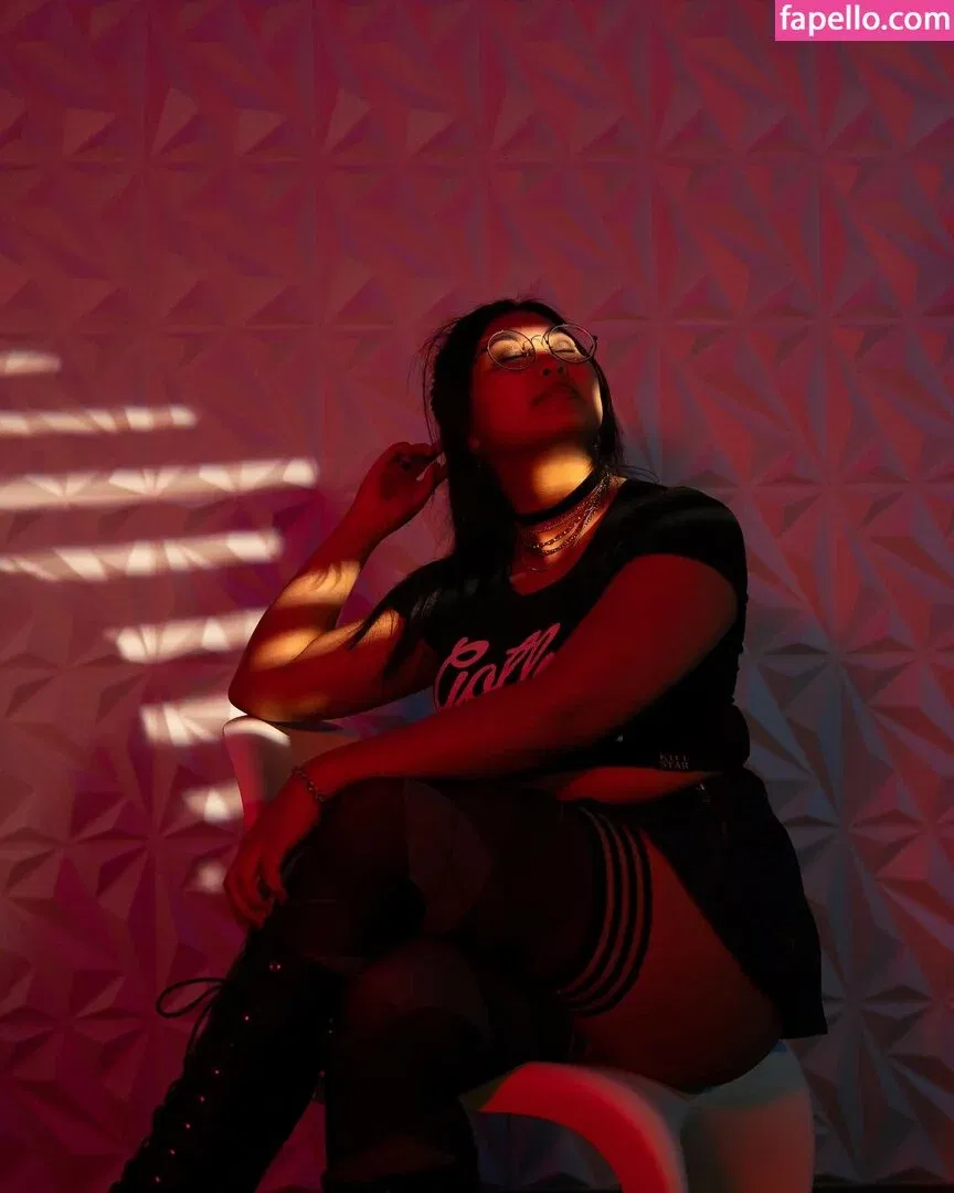 Mistletoad Onlyfans Photo Gallery 