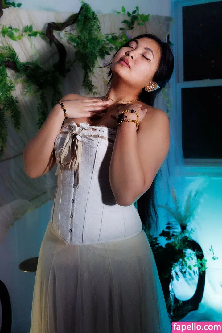 Mistletoad Onlyfans Photo Gallery 