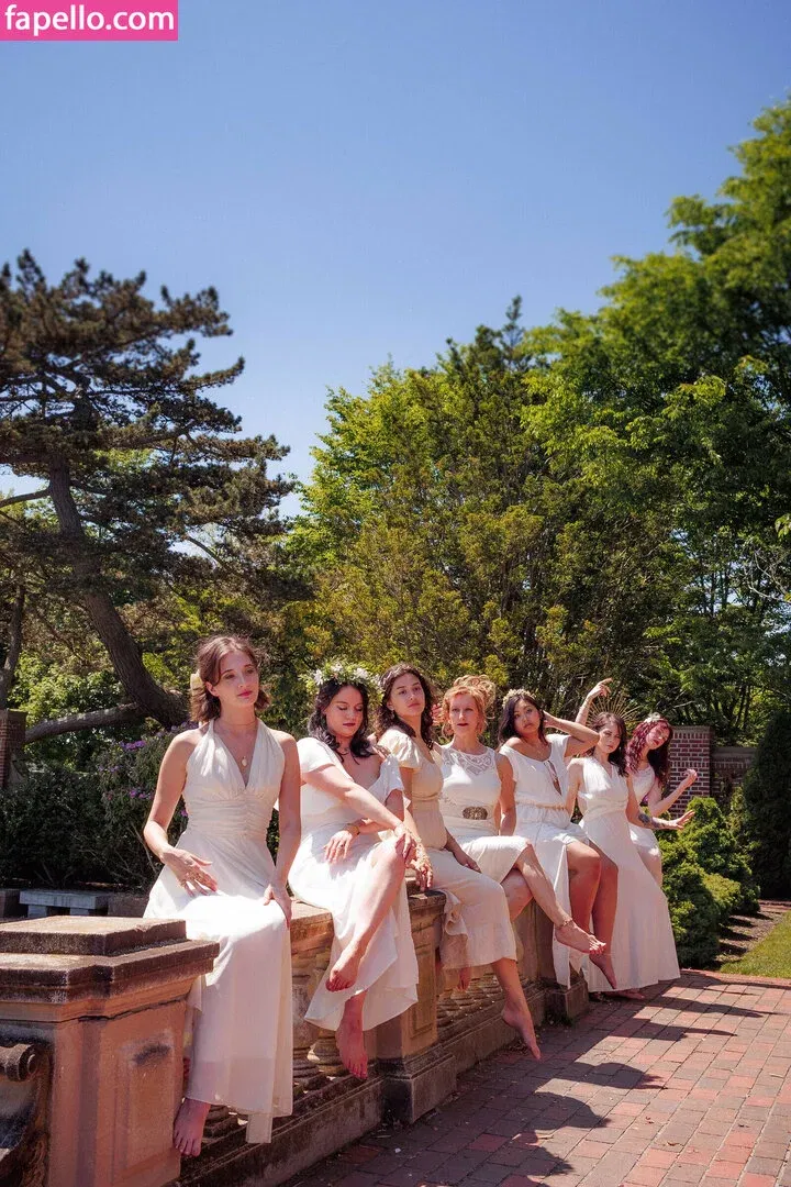 Mistletoad Onlyfans Photo Gallery 