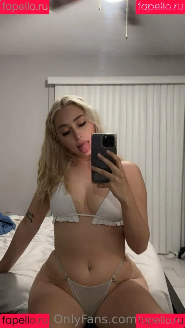 ivyballl Onlyfans Photo Gallery 