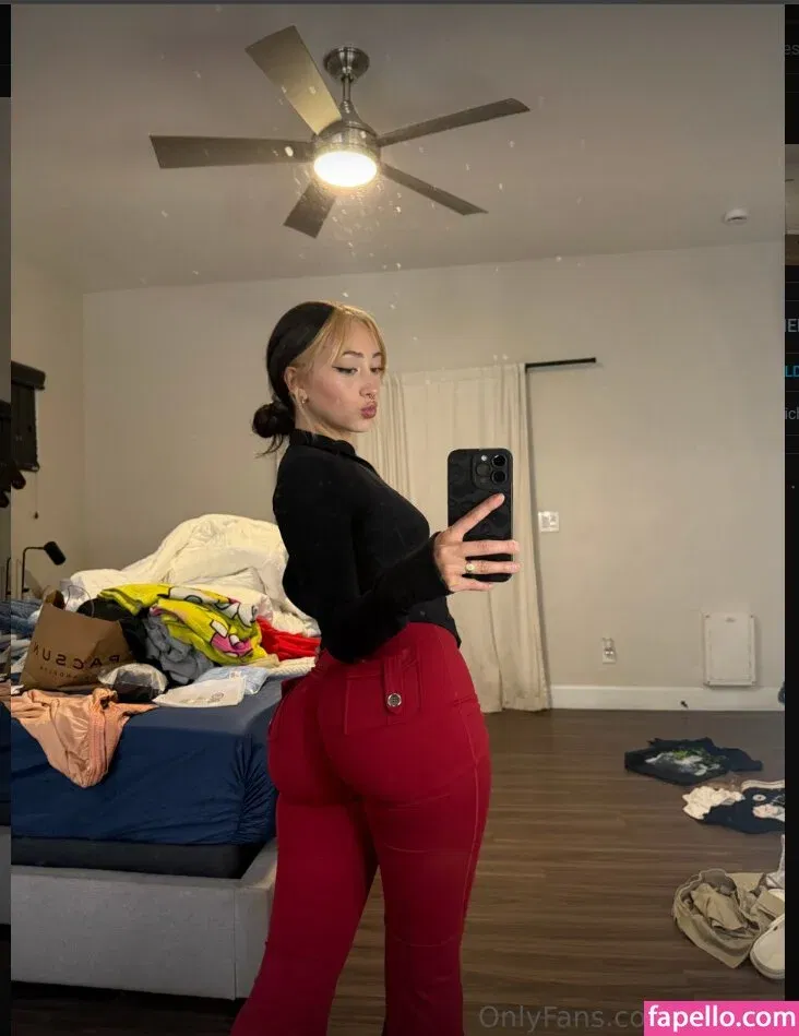 ivyballl Onlyfans Photo Gallery 