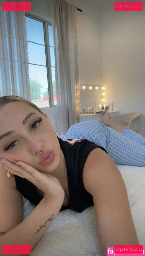 ivyballl Onlyfans Photo Gallery 