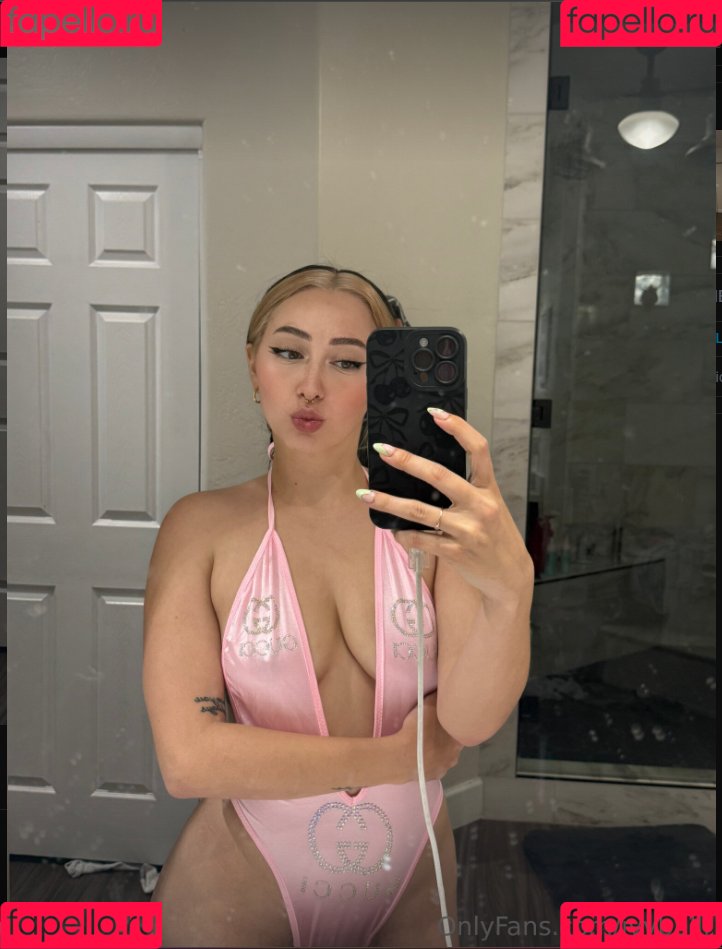 ivyballl Onlyfans Photo Gallery 