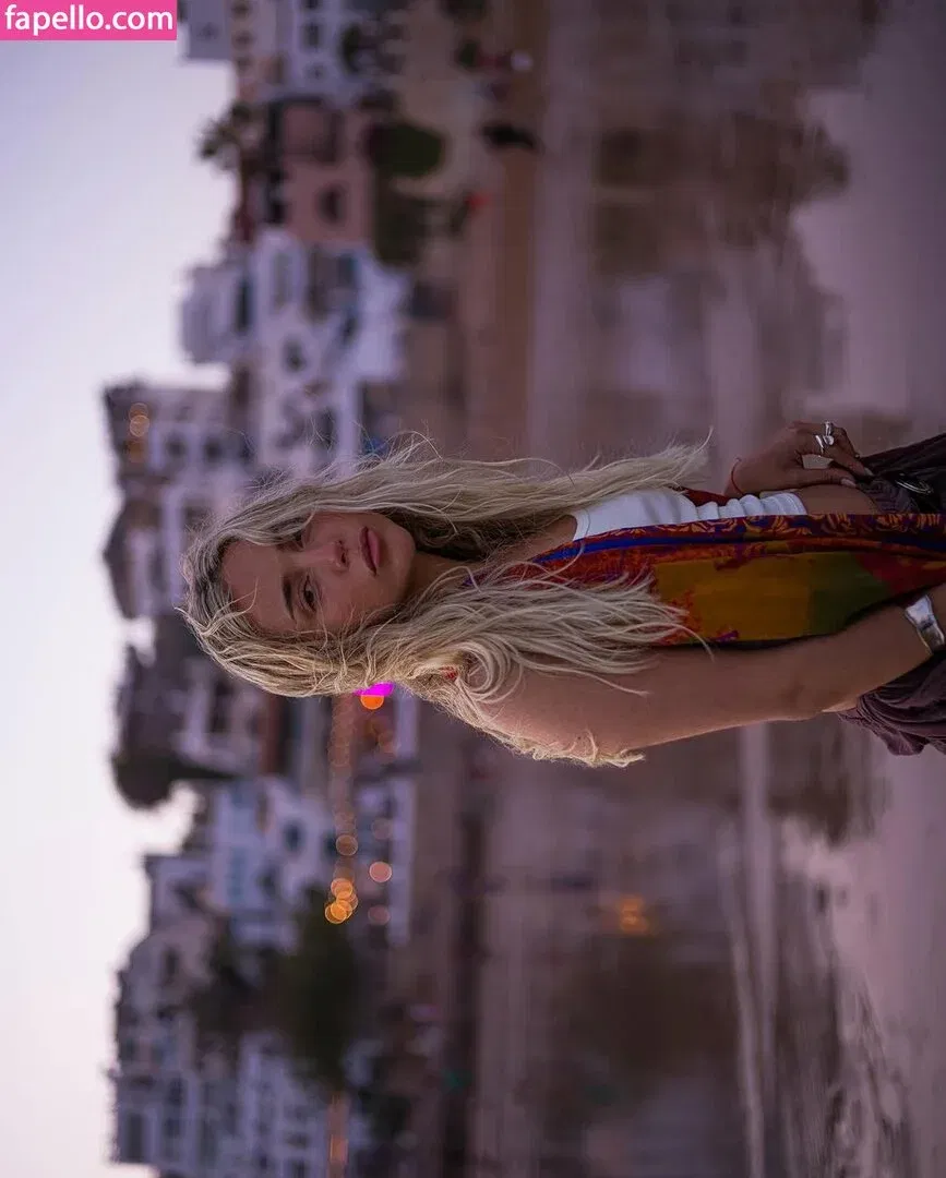 Ana Mena Onlyfans Photo Gallery 