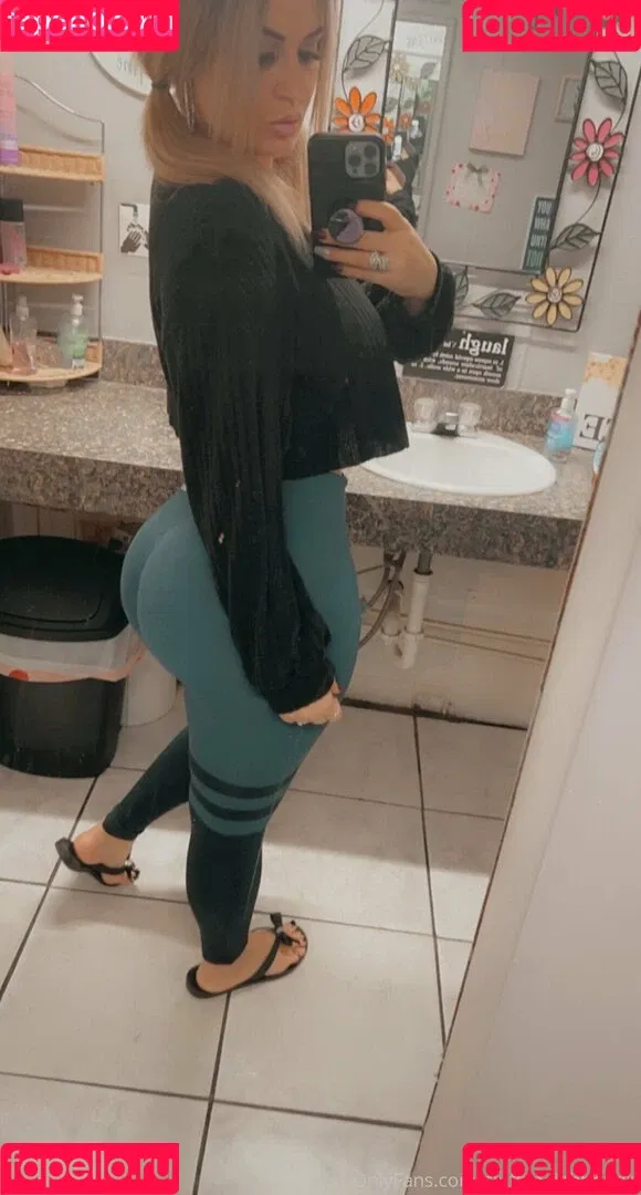 neighborgirlxo Onlyfans Photo Gallery 