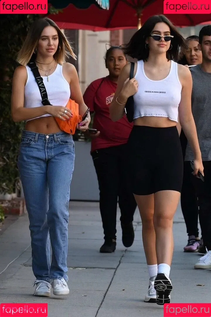 Delilah Hamlin Onlyfans Photo Gallery 
