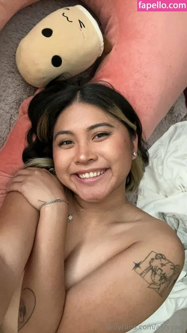 aivysoar Onlyfans Photo Gallery 