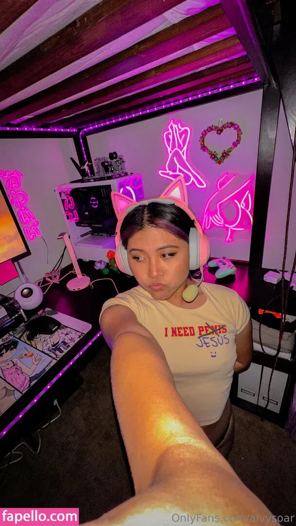 aivysoar Onlyfans Photo Gallery 