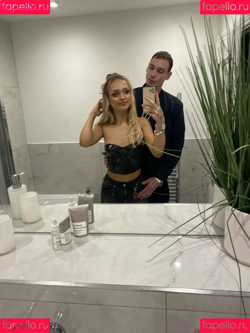 MissLolly Onlyfans Photo Gallery 