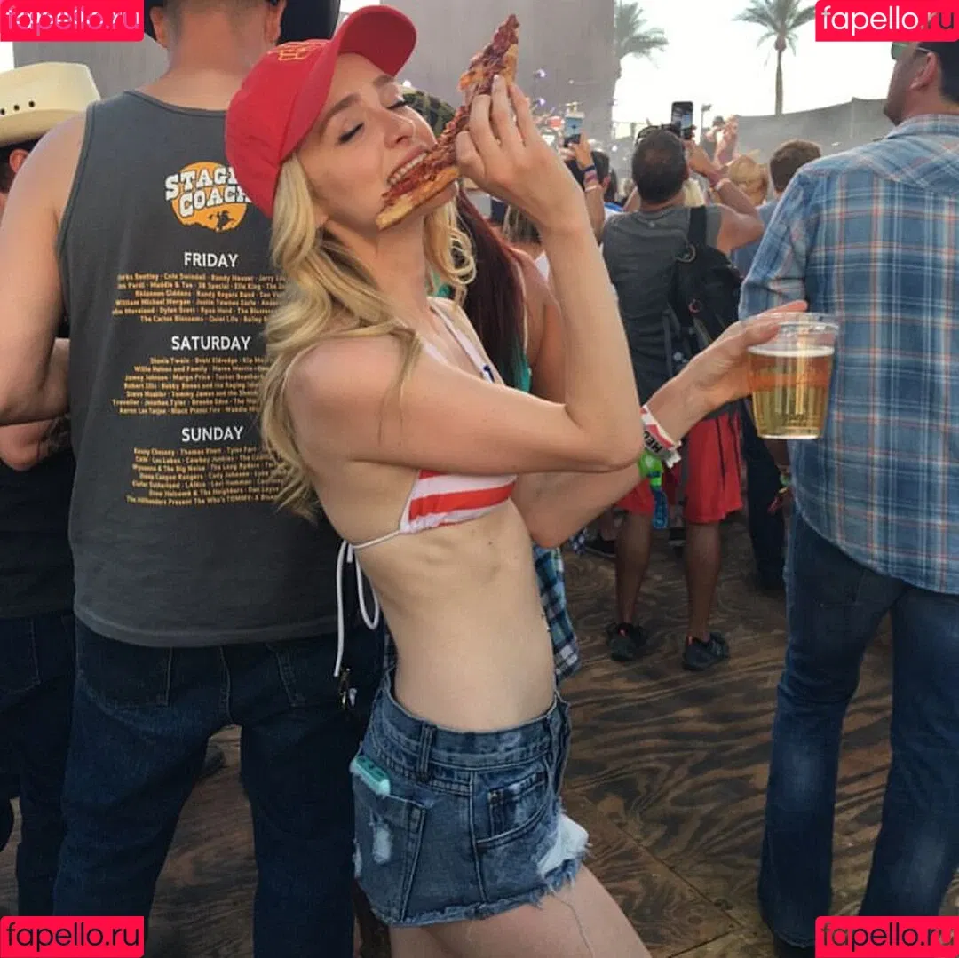 Greer Grammer Onlyfans Photo Gallery 