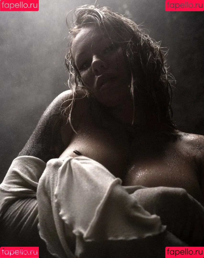 Anastasia Zolotaya Onlyfans Photo Gallery 