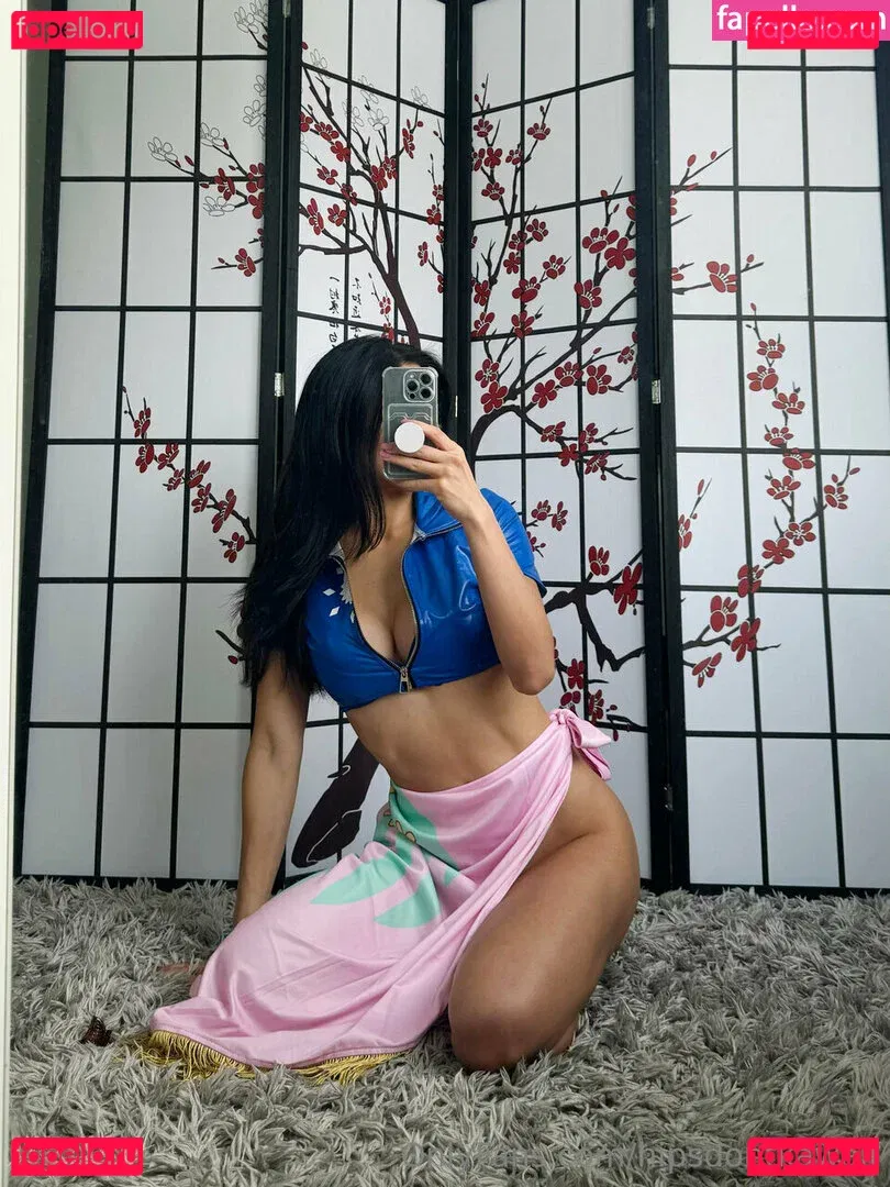 hipsdontkawaii Onlyfans Photo Gallery 