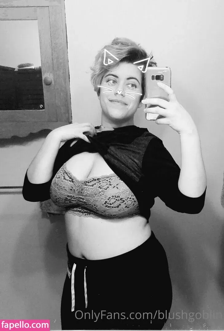 blushgoblin Onlyfans Photo Gallery 