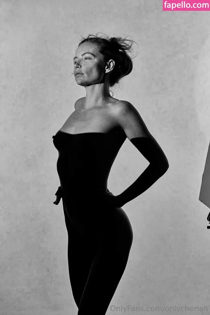 Cherish Waters Onlyfans Photo Gallery 