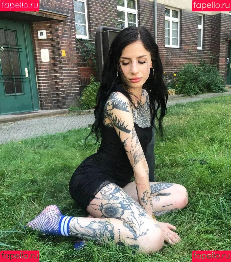 SashyMe Onlyfans Photo Gallery 