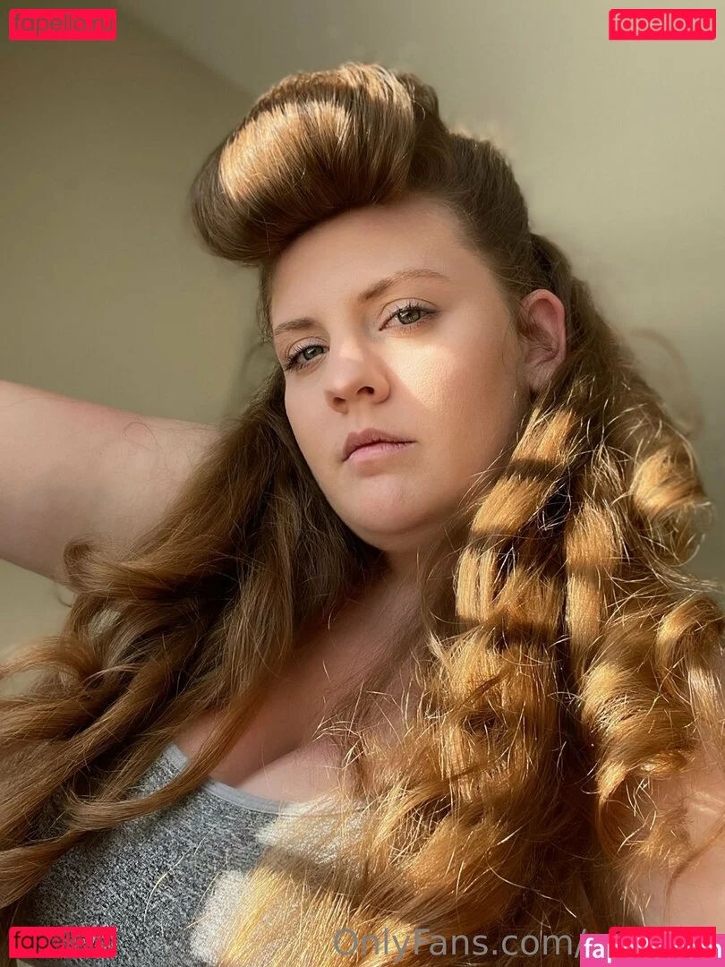 seenala Onlyfans Photo Gallery 