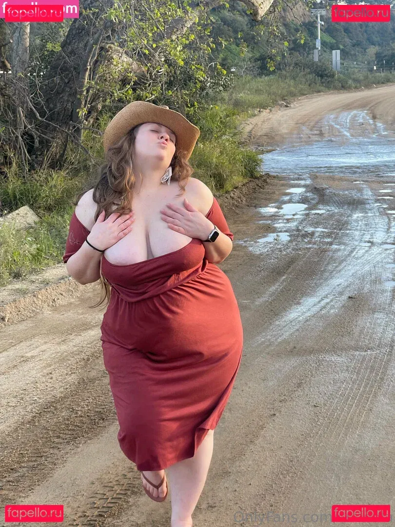 seenala Onlyfans Photo Gallery 