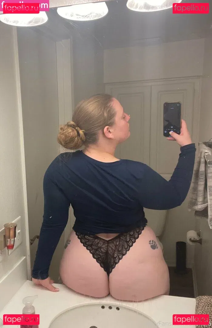 seenala Onlyfans Photo Gallery 