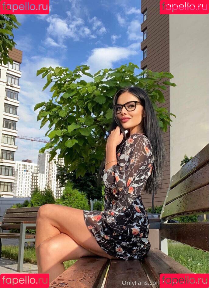 teach_me_amy Onlyfans Photo Gallery 