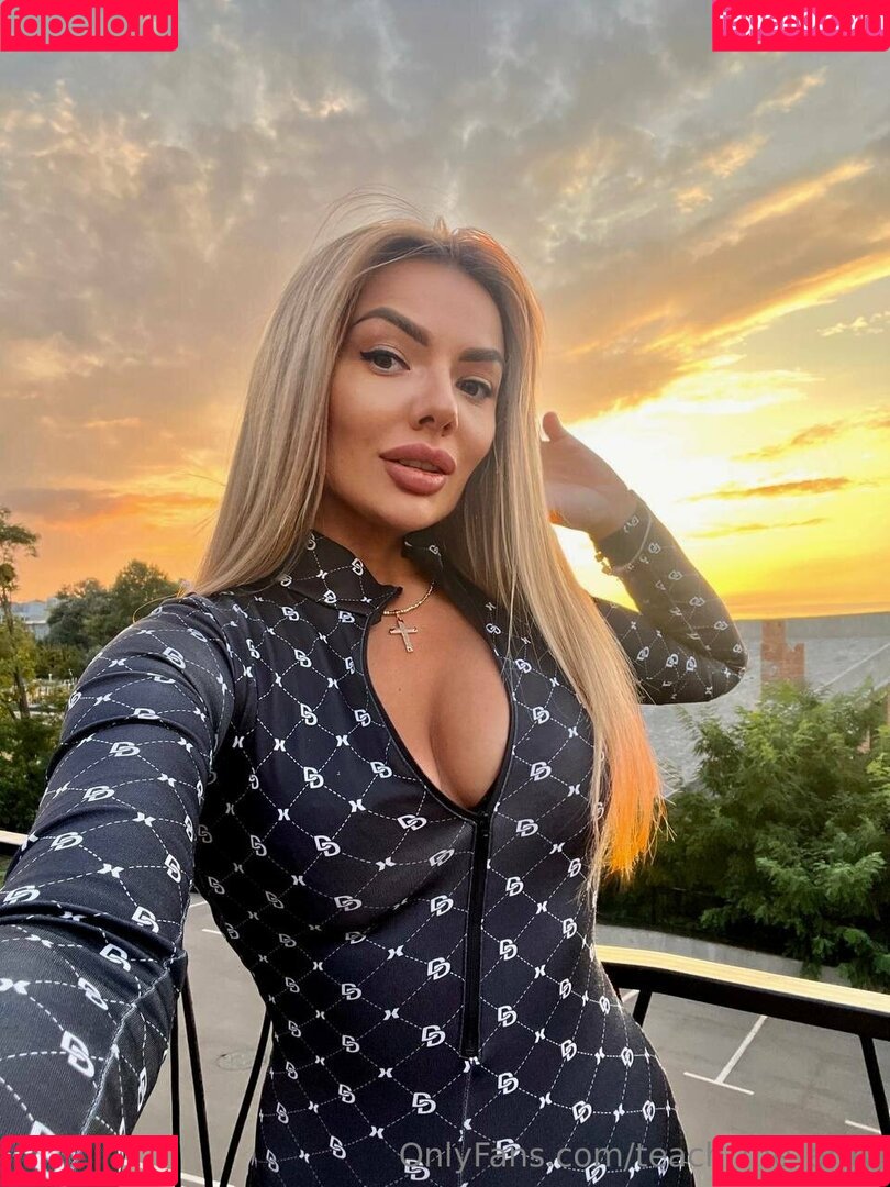 teach_me_amy Onlyfans Photo Gallery 