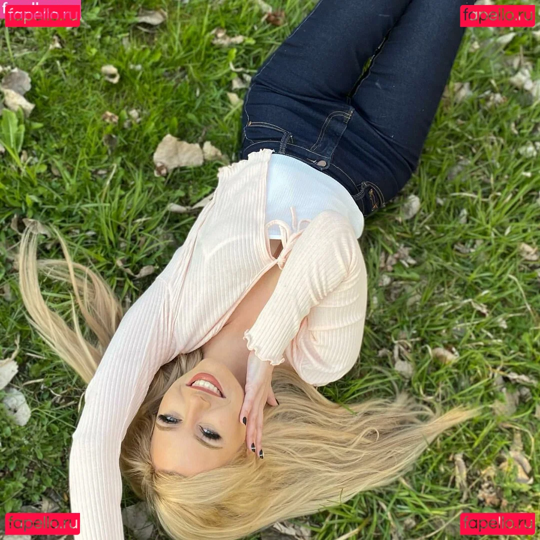 Mommy Jade Onlyfans Photo Gallery 