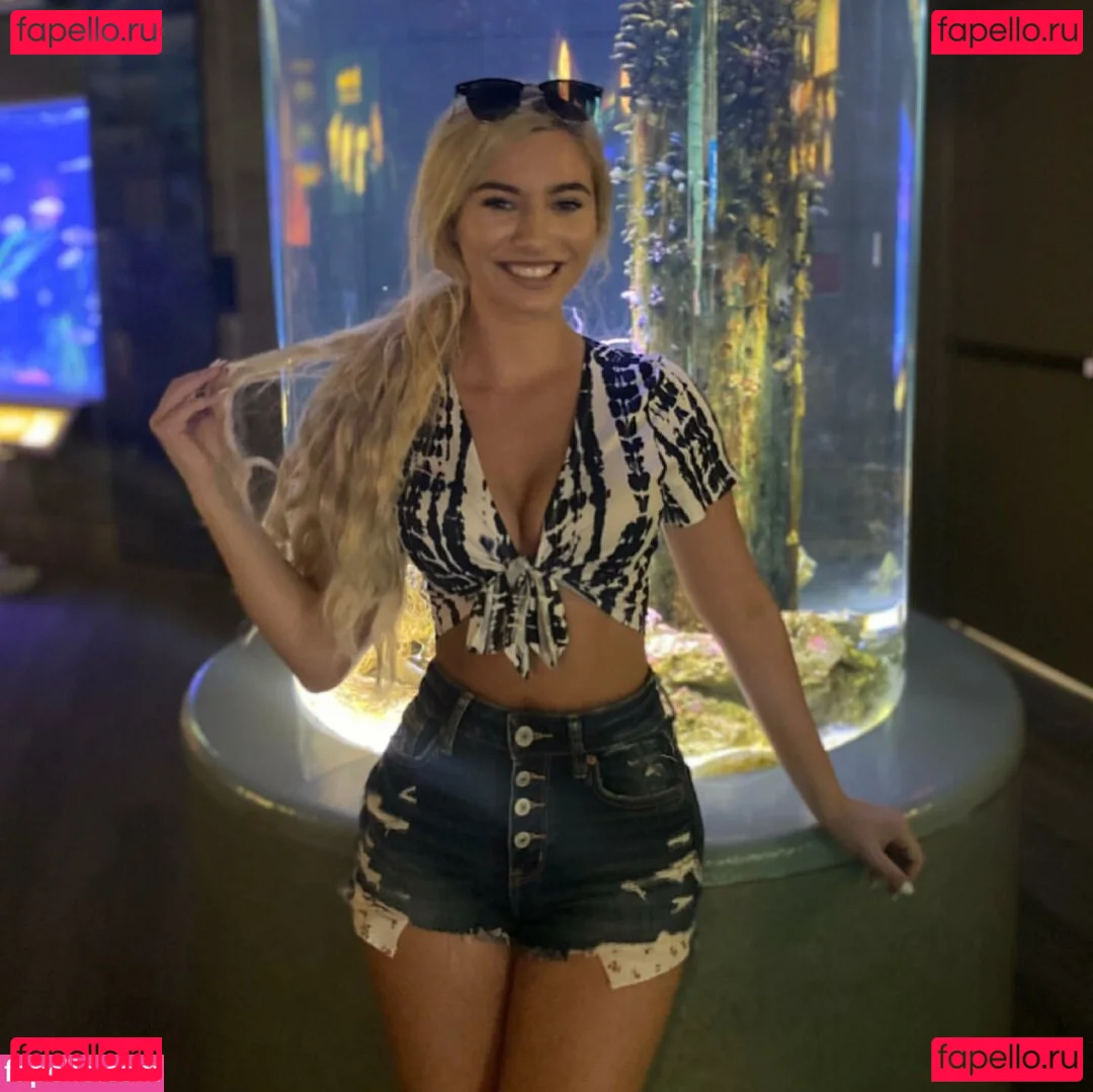 Mommy Jade Onlyfans Photo Gallery 