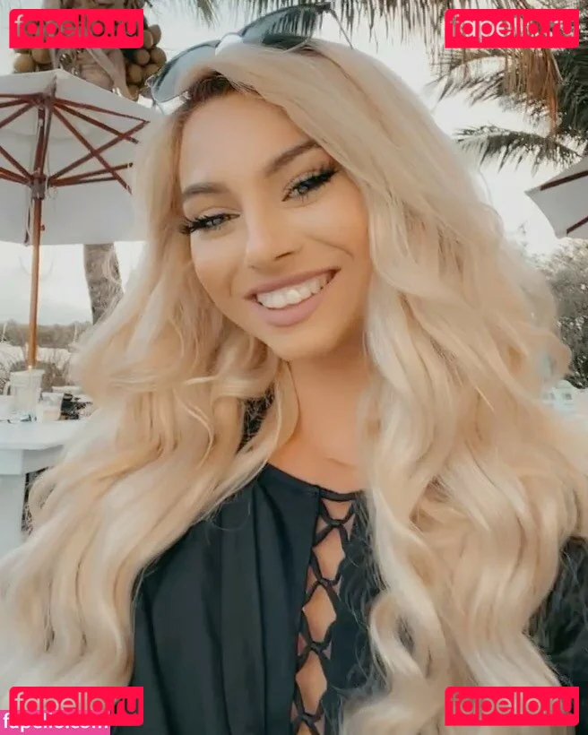 Mommy Jade Onlyfans Photo Gallery 