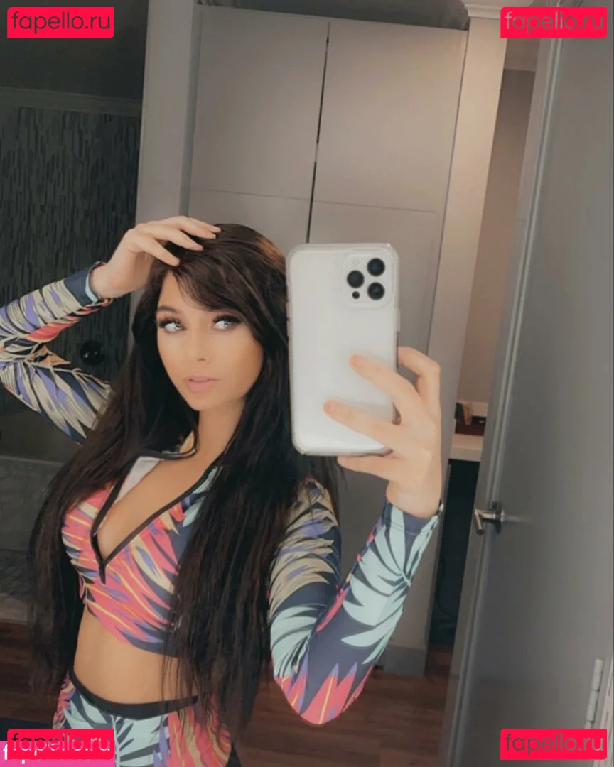 Mommy Jade Onlyfans Photo Gallery 