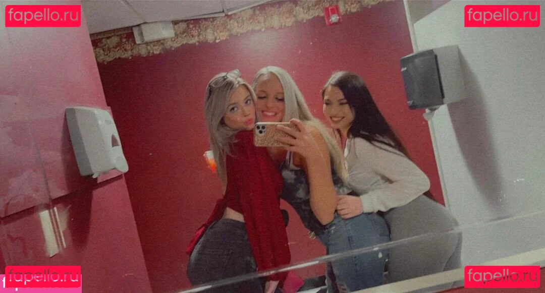 Mommy Jade Onlyfans Photo Gallery 