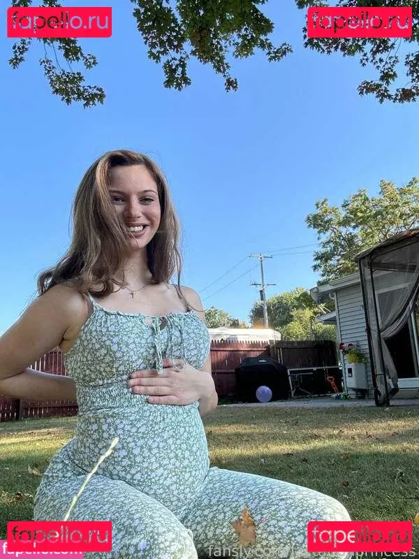 Mommy Jade Onlyfans Photo Gallery 