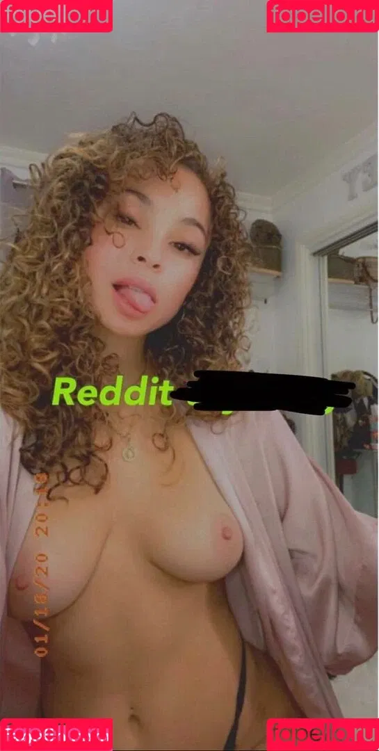 Riley Gray Simpson Onlyfans Photo Gallery 
