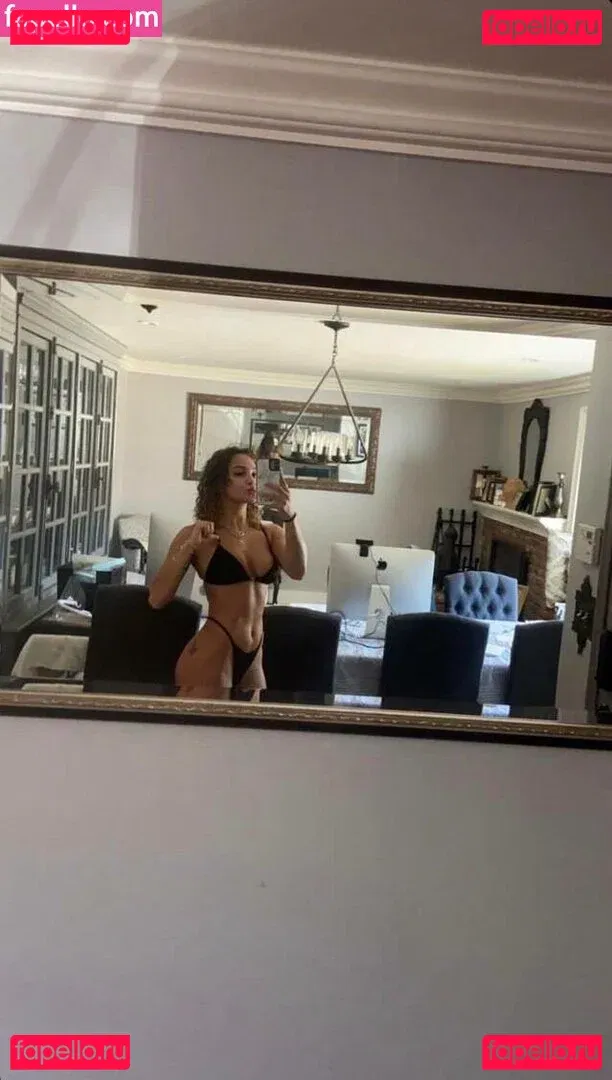 Riley Gray Simpson Onlyfans Photo Gallery 