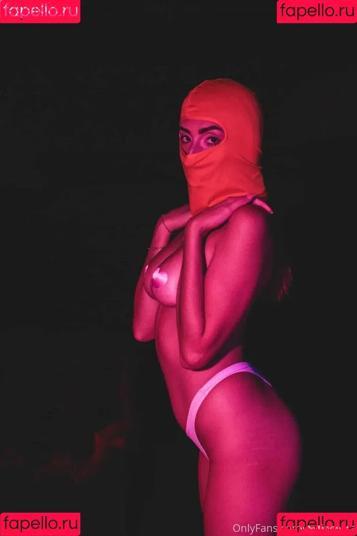 maincosta Onlyfans Photo Gallery 