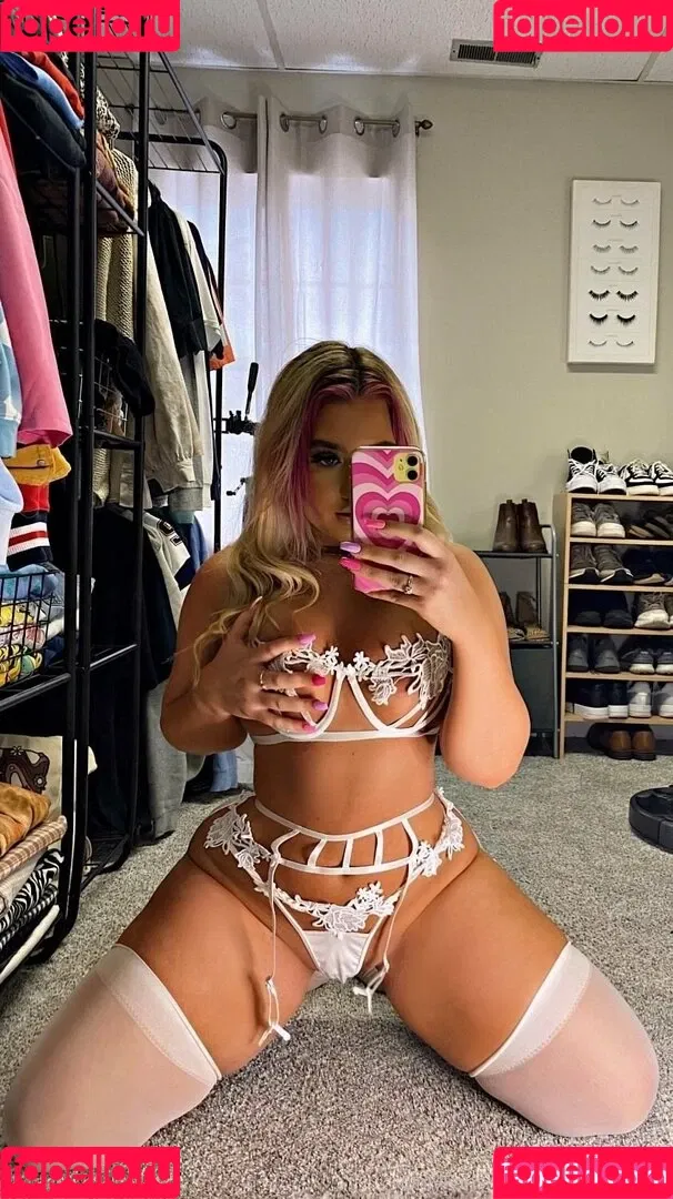 whitshamblen Onlyfans Photo Gallery 