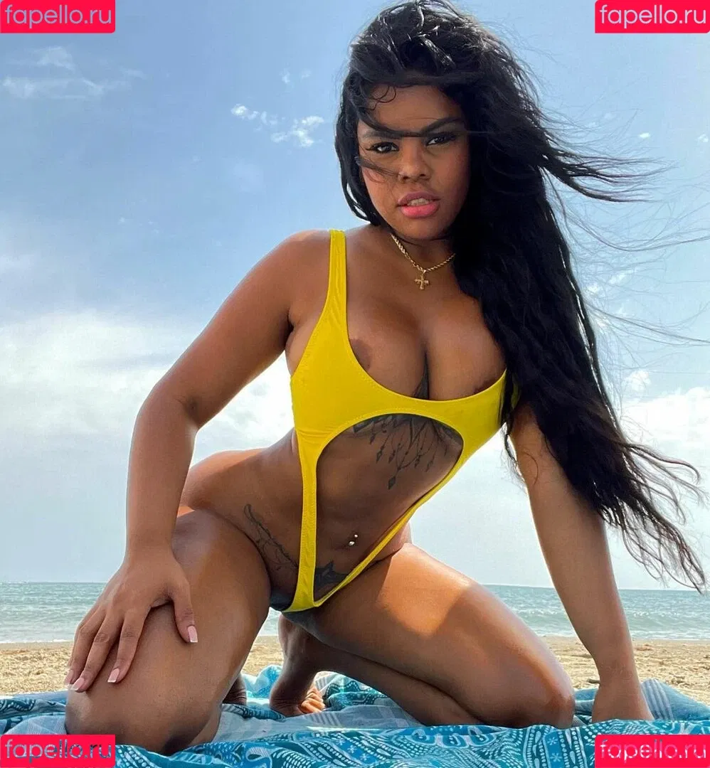 Rihanna Miller Onlyfans Photo Gallery 