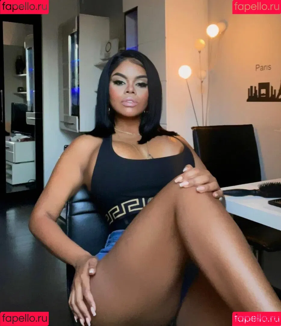 Rihanna Miller Onlyfans Photo Gallery 