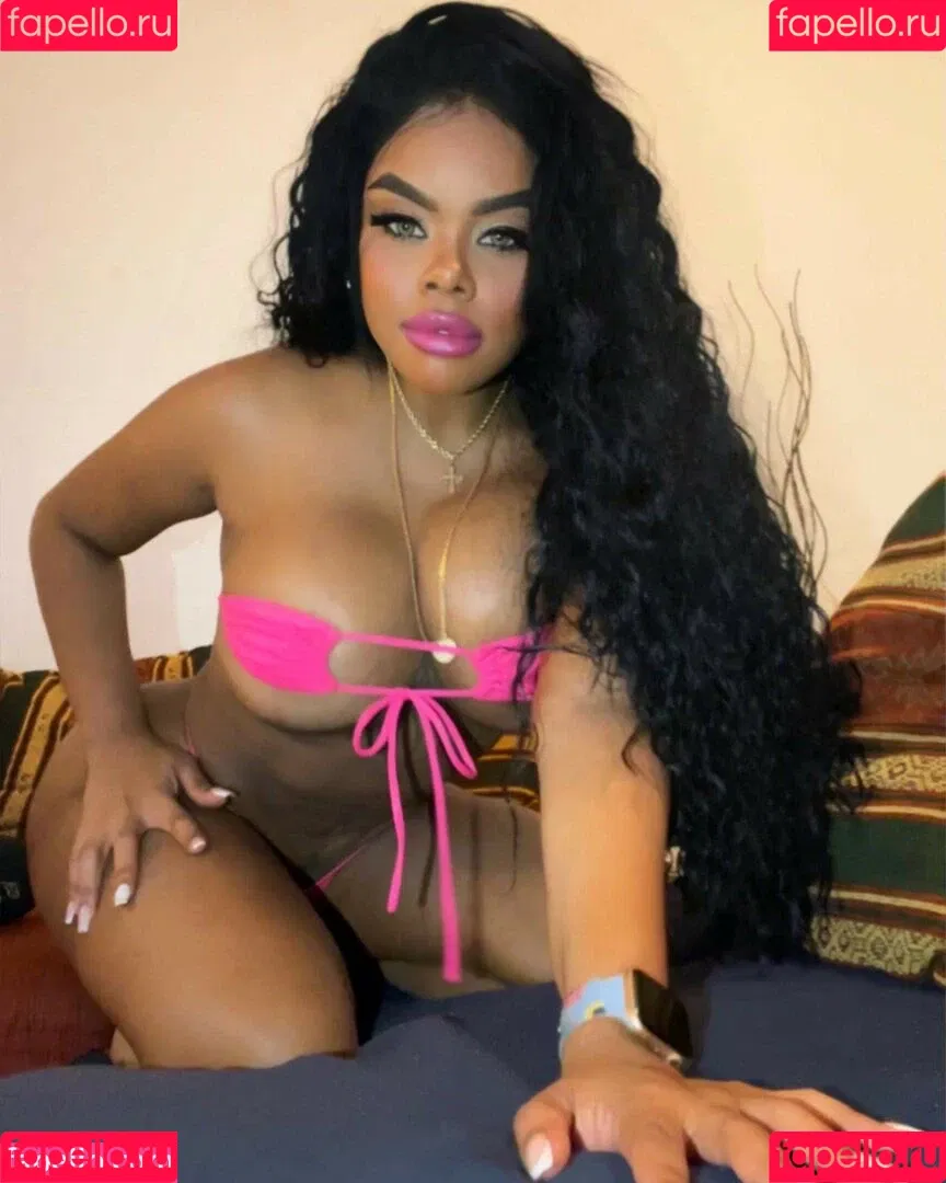 Rihanna Miller Onlyfans Photo Gallery 