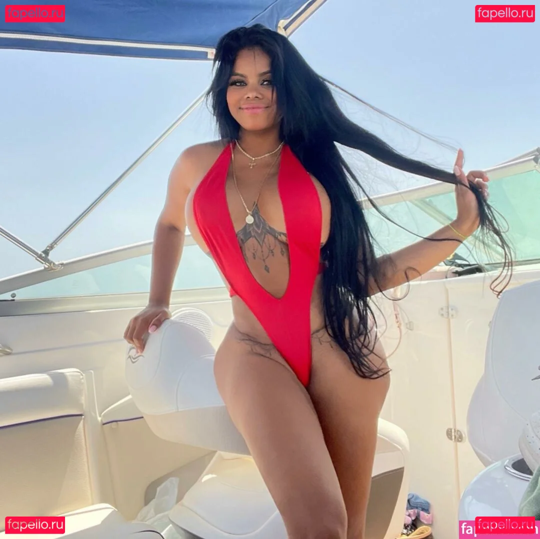 Rihanna Miller Onlyfans Photo Gallery 