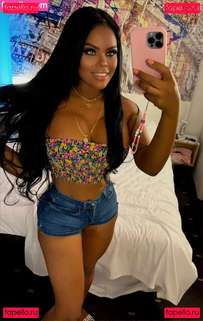 Rihanna Miller Onlyfans Photo Gallery 