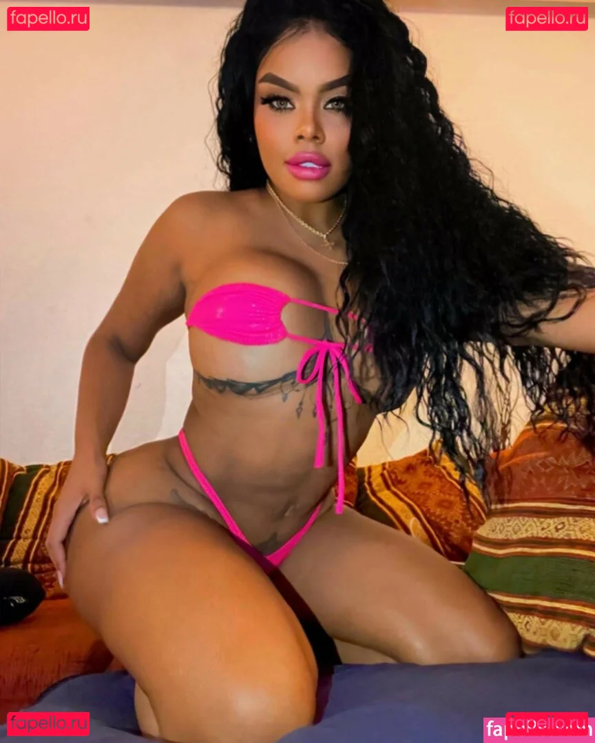 Rihanna Miller Onlyfans Photo Gallery 