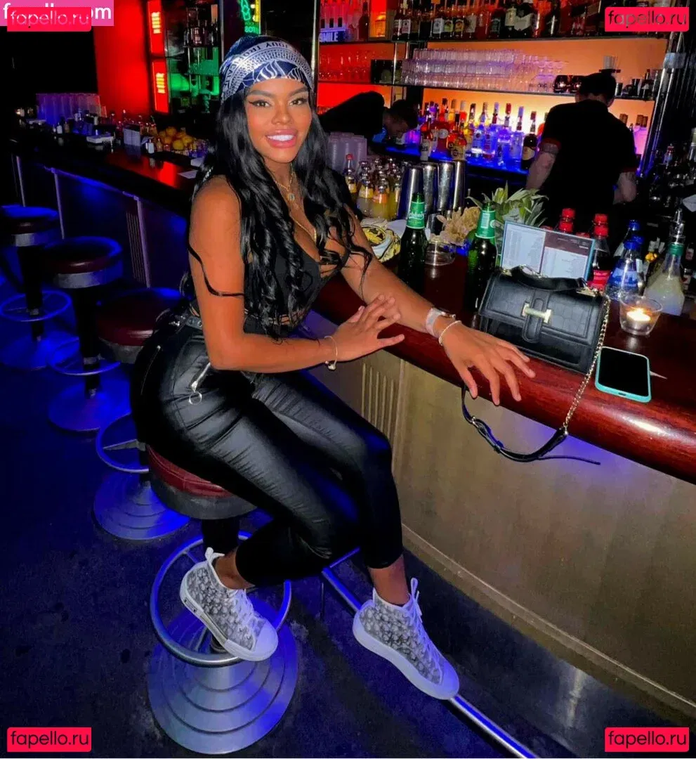 Rihanna Miller Onlyfans Photo Gallery 