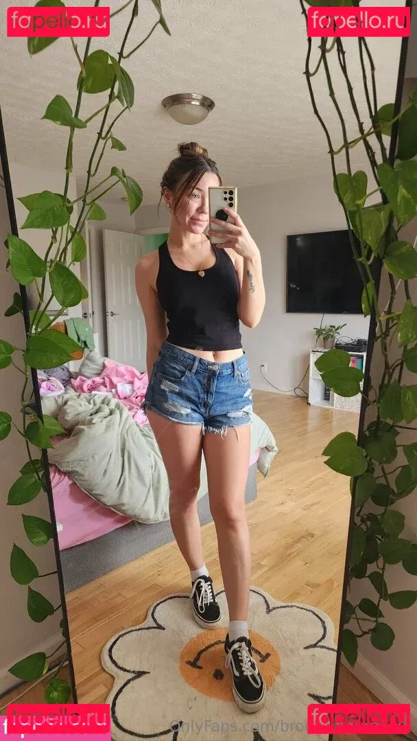Brooke Ingram Onlyfans Photo Gallery 