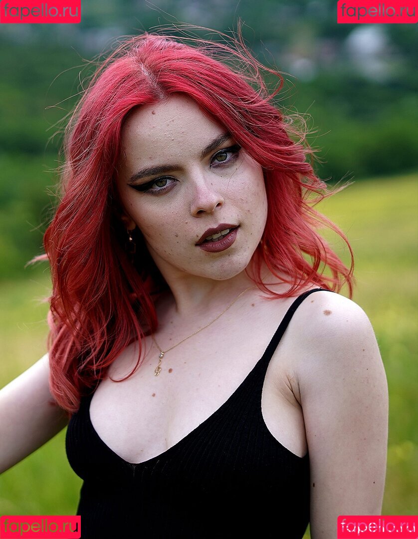 Andreea Munteanu Onlyfans Photo Gallery 