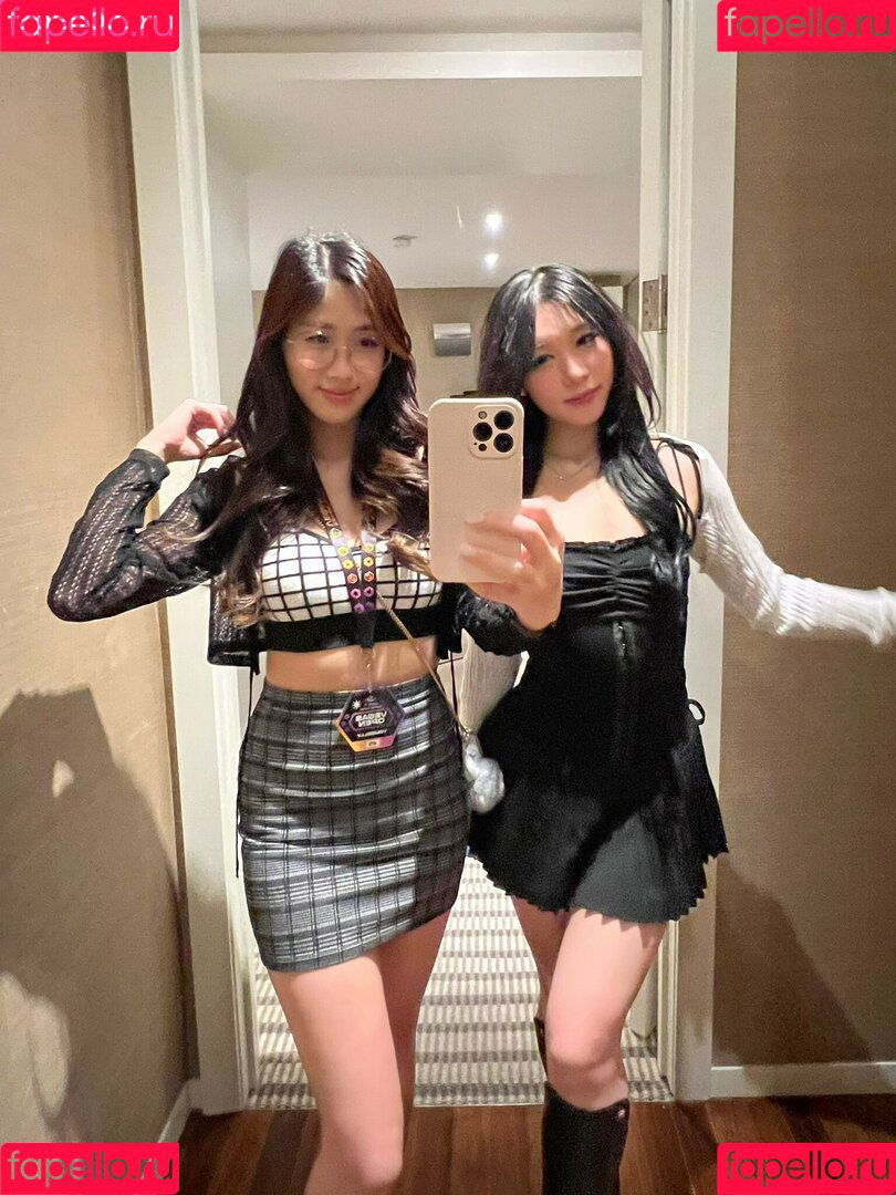 Yougelly Onlyfans Photo Gallery 