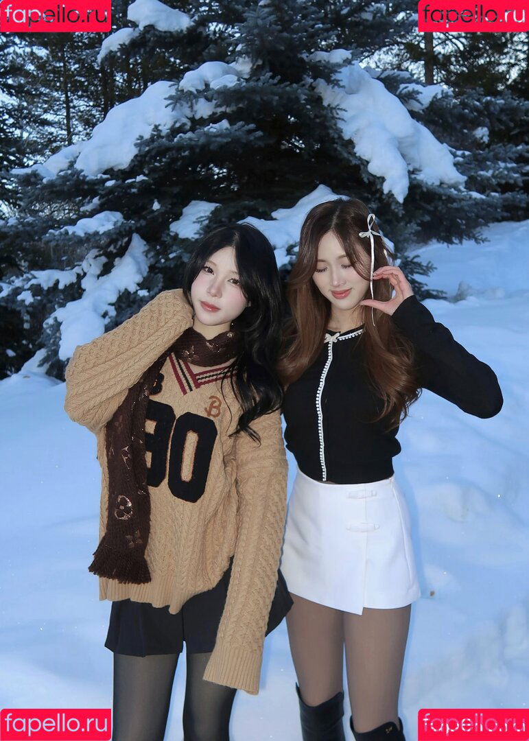 Yougelly Onlyfans Photo Gallery 