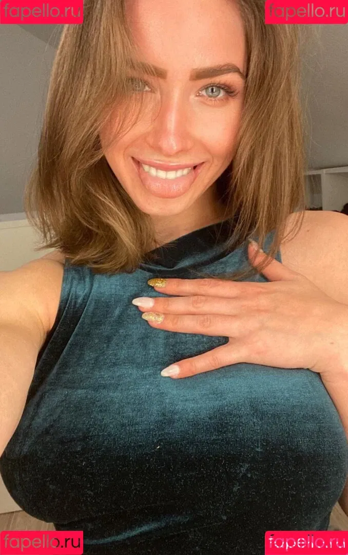 Doreen Zing Onlyfans Photo Gallery 
