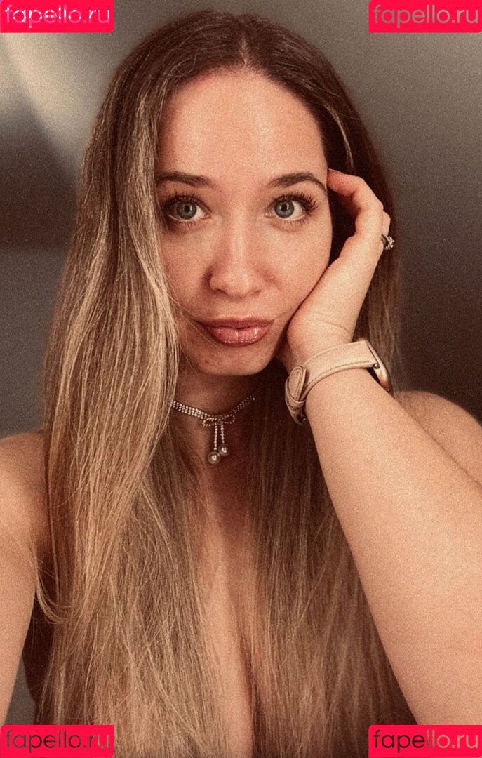 Doreen Zing Onlyfans Photo Gallery 